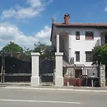 Apartment Radovan